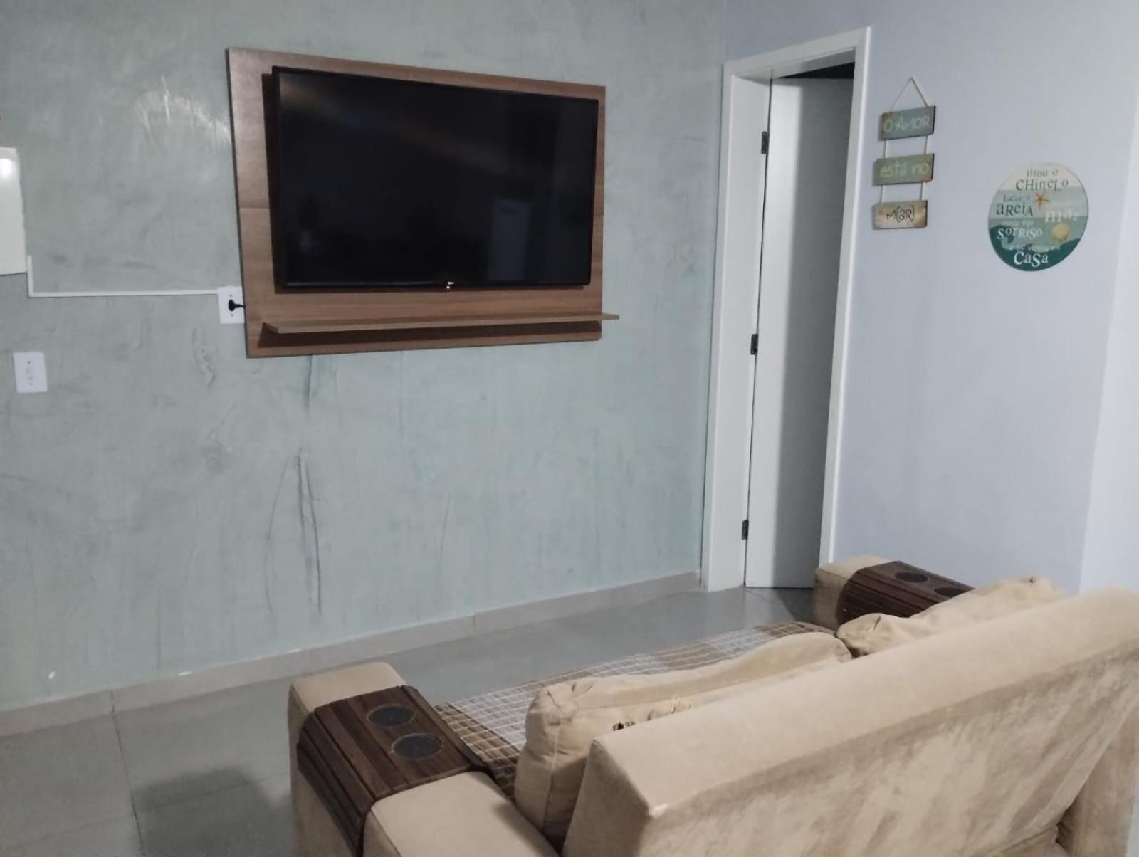 Casa Nova Boicucanga: 3-bedroom Retreat With Ac, Tv & Full Leisure Area Holiday home Boicucanga
